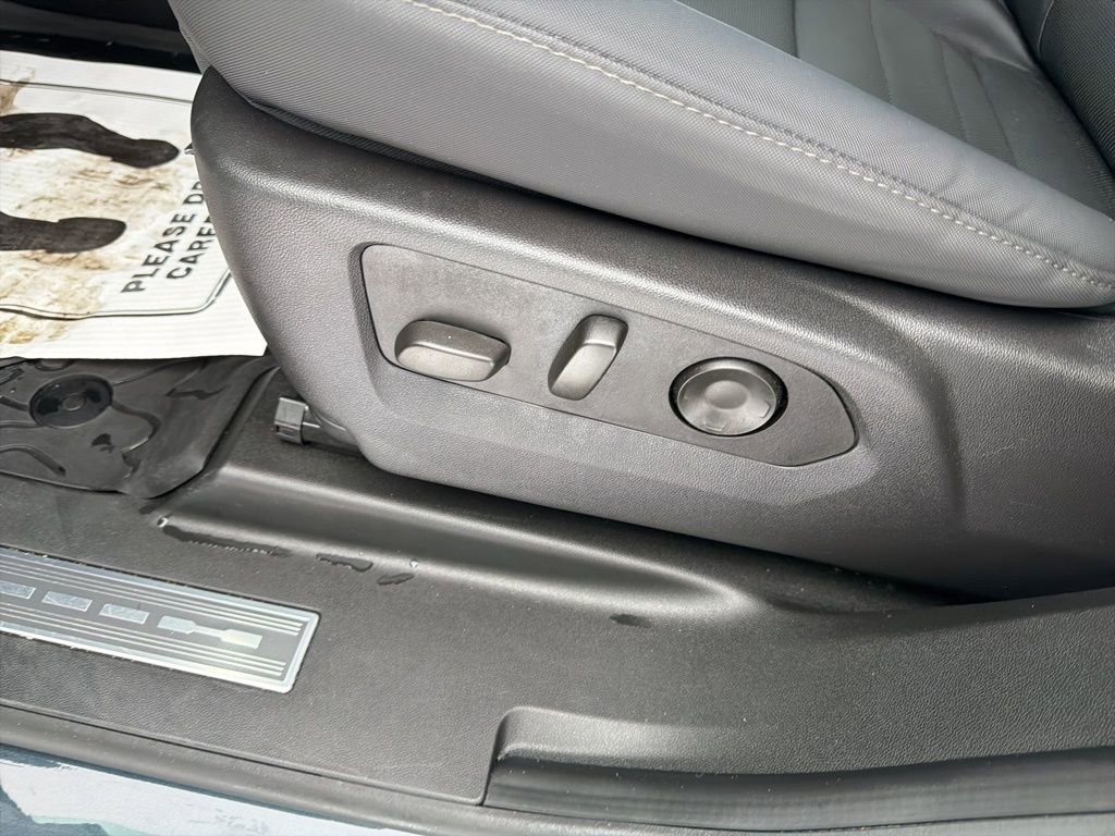 Used 2025 GMC Hummer EV 3X w/ LPO, Sport Package image 14