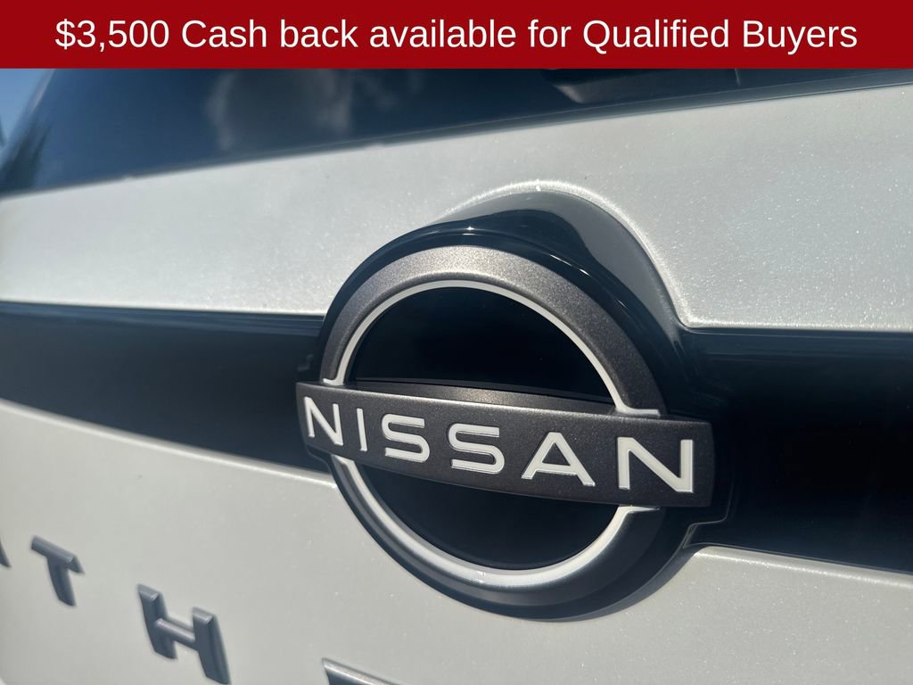 New 2026 Nissan Pathfinder Platinum image 41