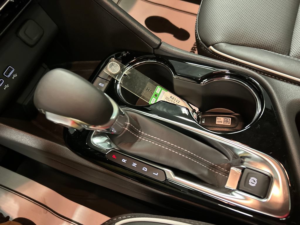New 2026 Buick Encore GX Avenir w/ Avenir Technology Package FWD image 18