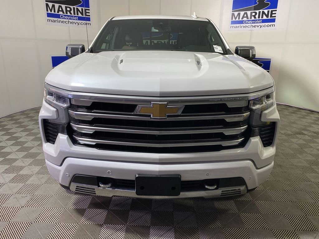 Certified 2023 Chevrolet Silverado 1500 High Country w/ High Country Premium Package AWD/4WD image 12