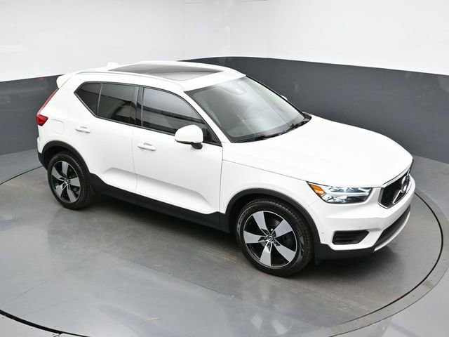 Used 2019 Volvo XC40 T5 Momentum AWD/4WD image 43