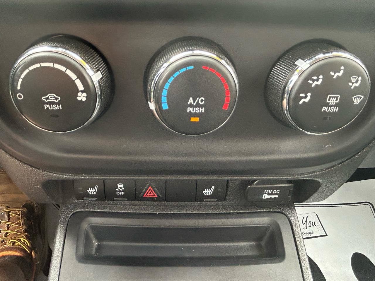 Used 2013 Jeep Compass Latitude w/ Premium Sound Group FWD image 23