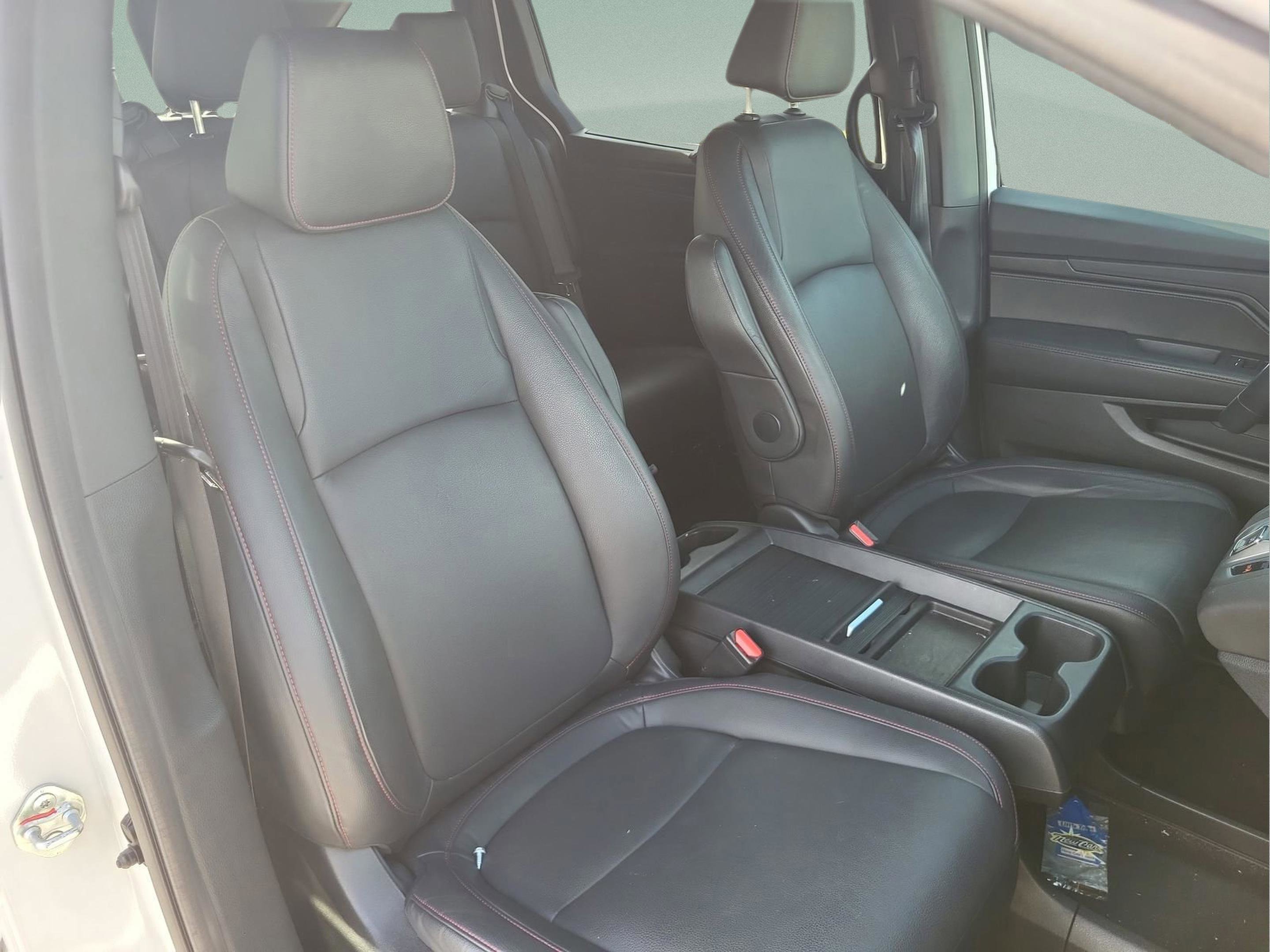 Certified 2024 Honda Odyssey Sport image 19