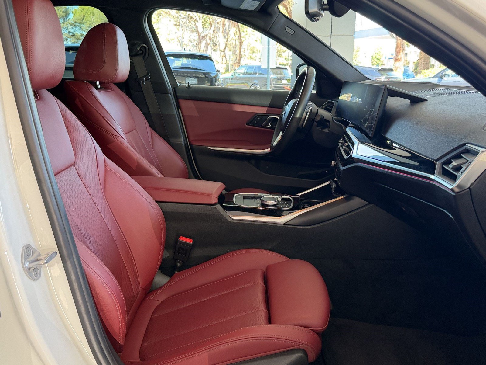 Used 2024 BMW 330e w/ Premium Package RWD image 25