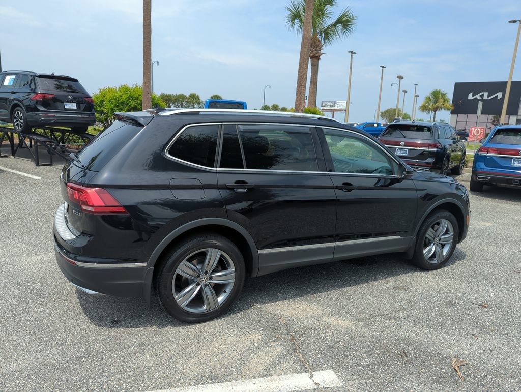 Used 2020 Volkswagen Tiguan SEL AWD/4WD image 5