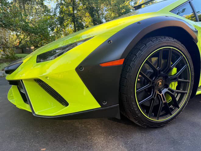 Used 2024 Lamborghini Huracan Sterrato AWD/4WD image 4