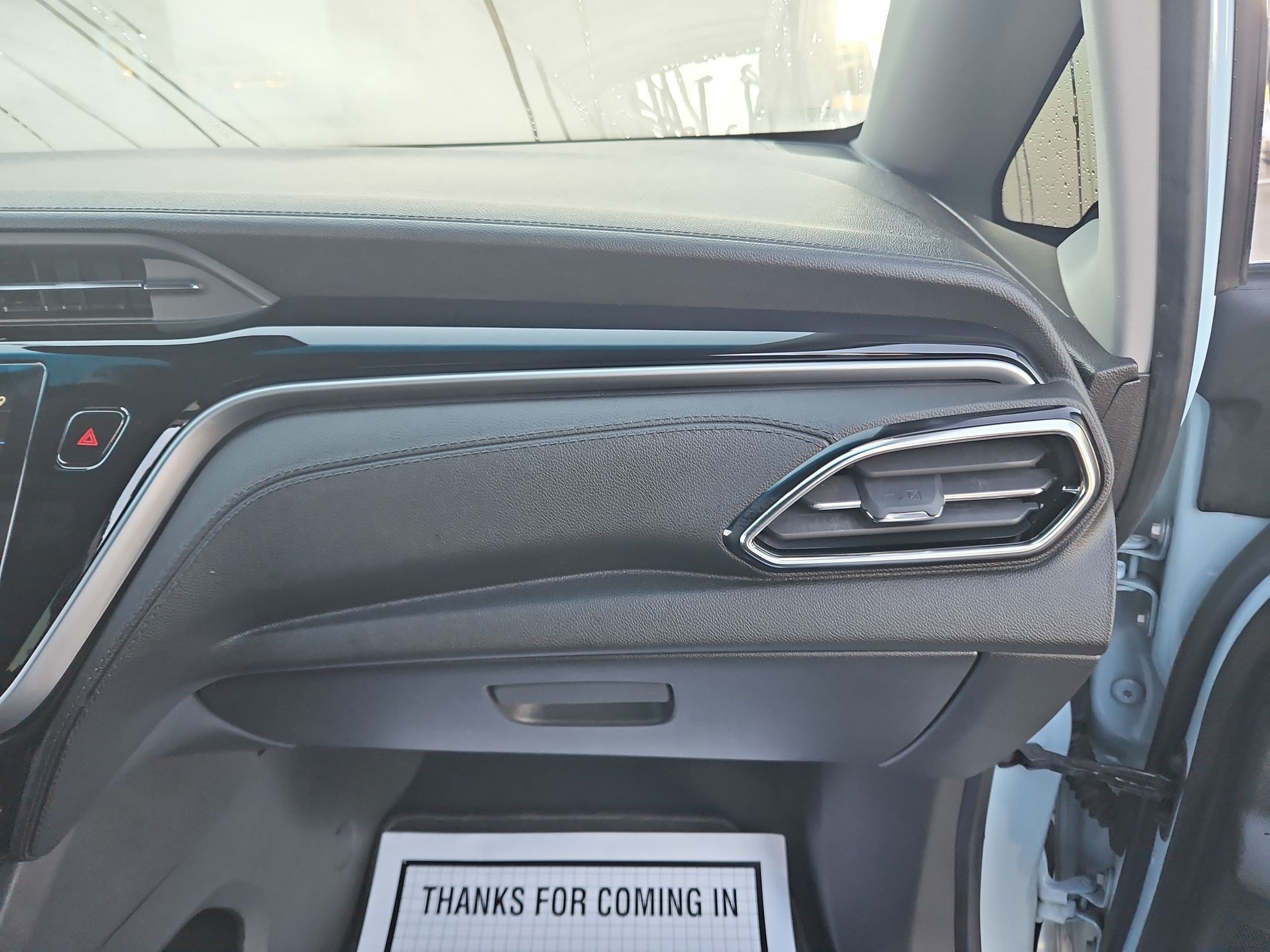 Certified 2023 Chevrolet Bolt LT w/ Infotainment Package FWD image 30