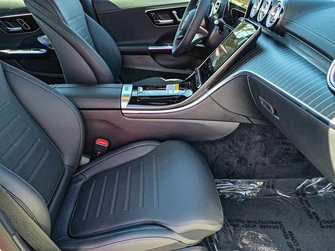 New 2026 Mercedes-Benz C 300 4MATIC Sedan image 36