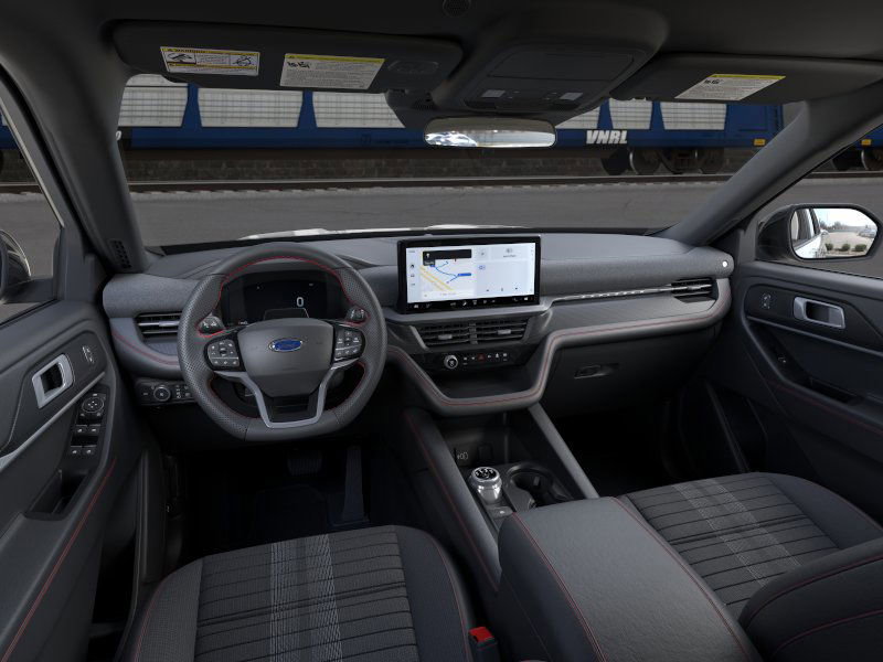 New 2026 Ford Explorer ST-Line w/ ST-Line Street Pack image 9