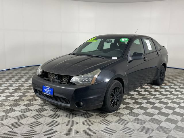 Used 2010 Ford Focus SES FWD image 1