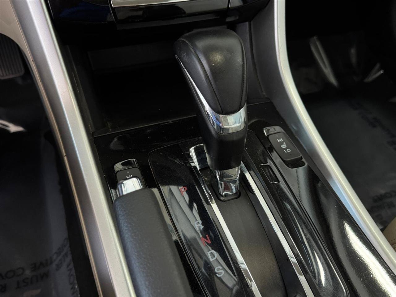 Used 2016 Honda Accord Touring image 22