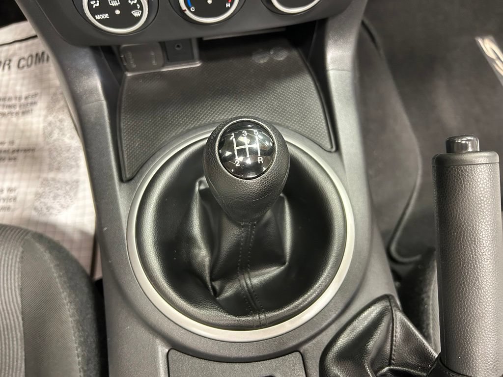 Used 2012 MAZDA MX-5 Miata Sport w/ Convenience Pkg RWD image 11