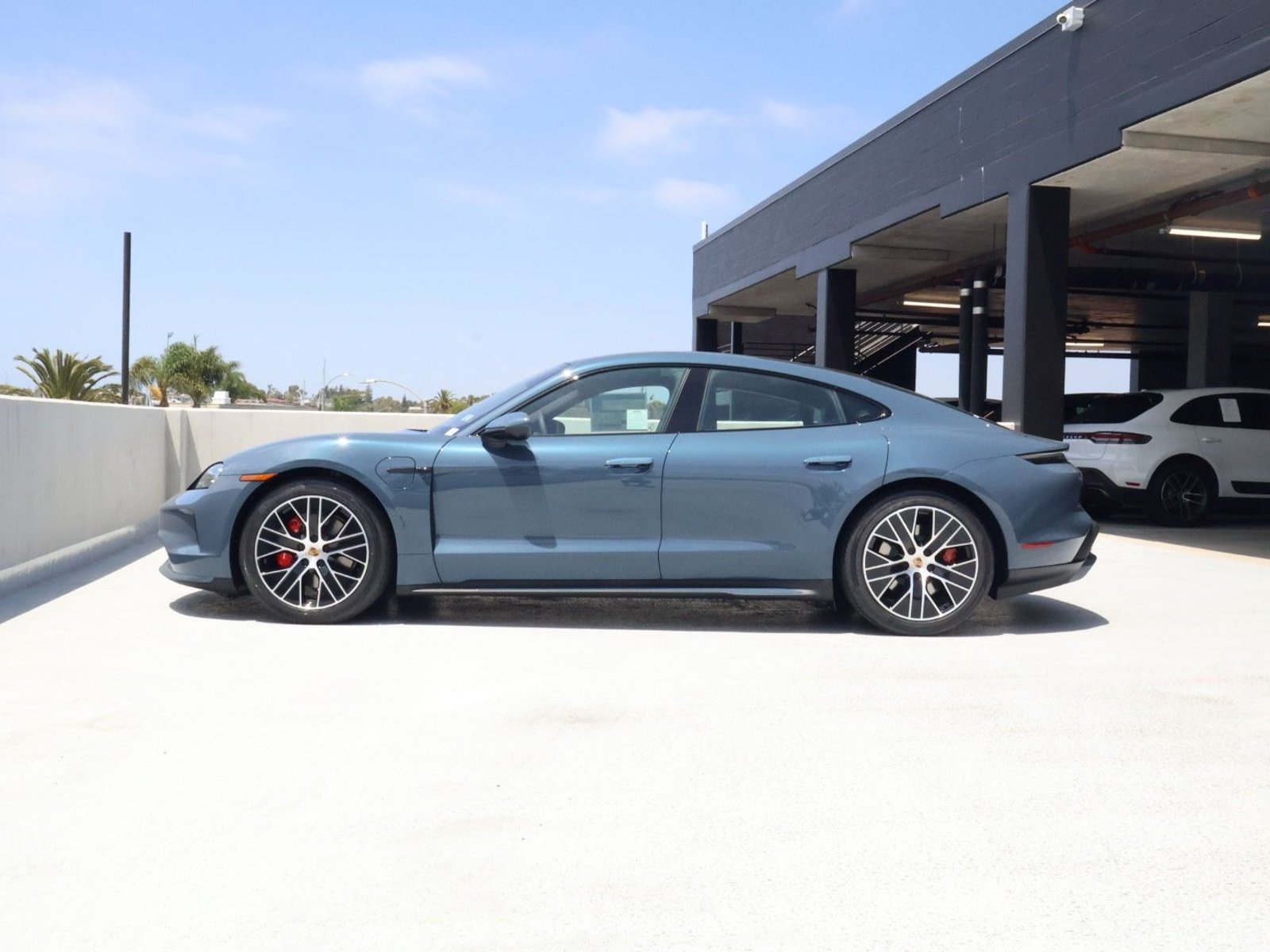 New 2026 Porsche Taycan 4S AWD/4WD image 2