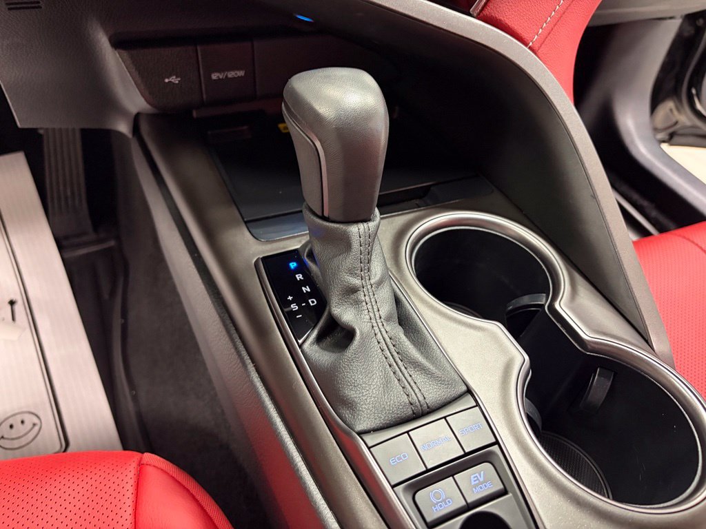 Used 2024 Toyota Camry XSE w/ Navigation Package FWD image 23