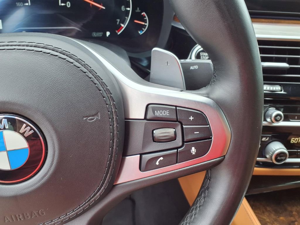Used 2019 BMW 540i RWD image 34