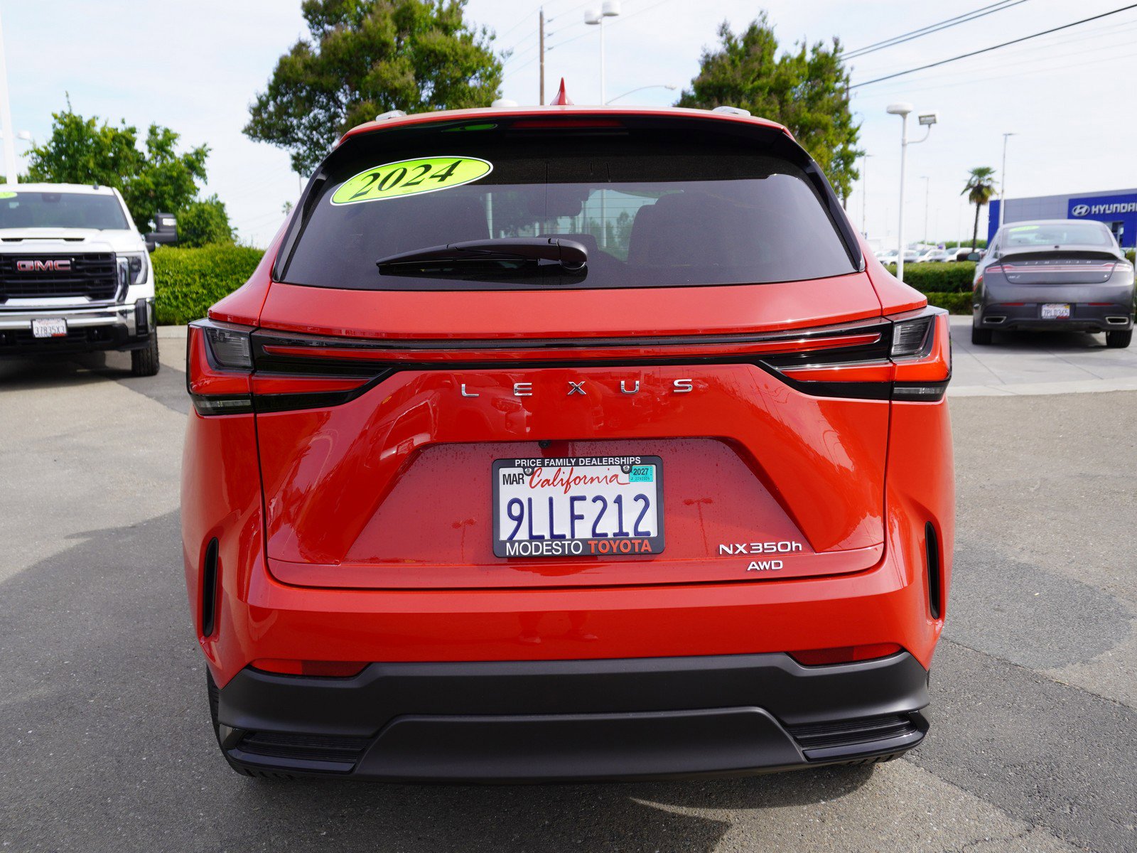 Used 2024 Lexus NX 350h AWD w/ Cold Area Package image 9