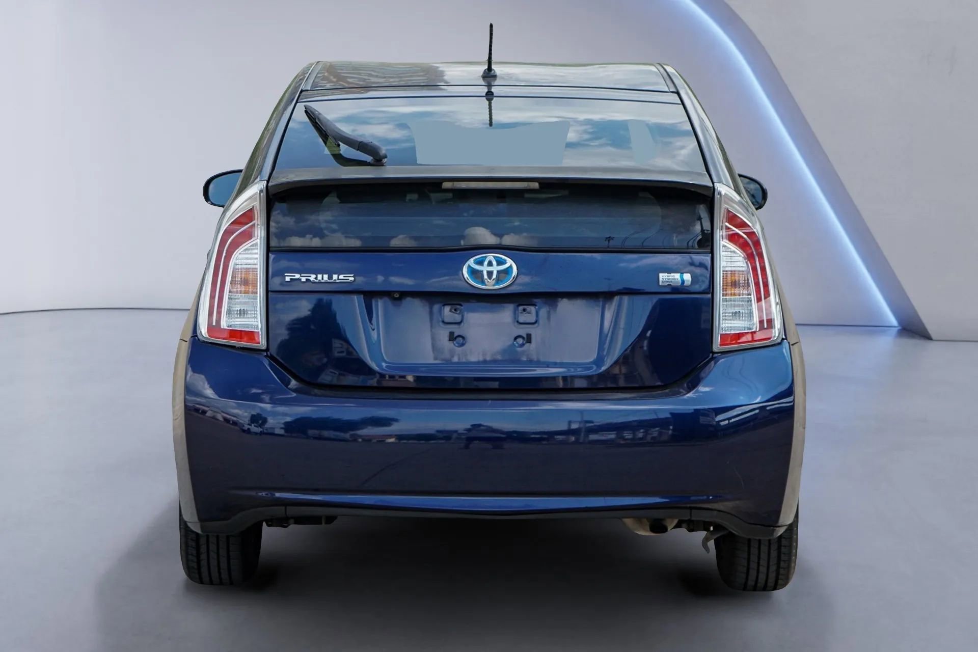 Used 2015 Toyota Prius Two image 6