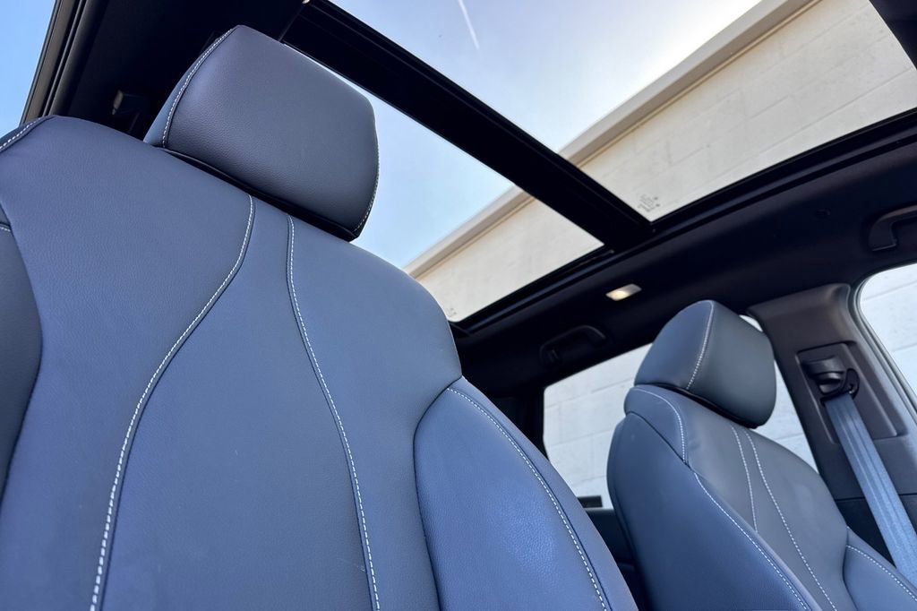 Certified 2025 Acura RDX SH-AWD image 21
