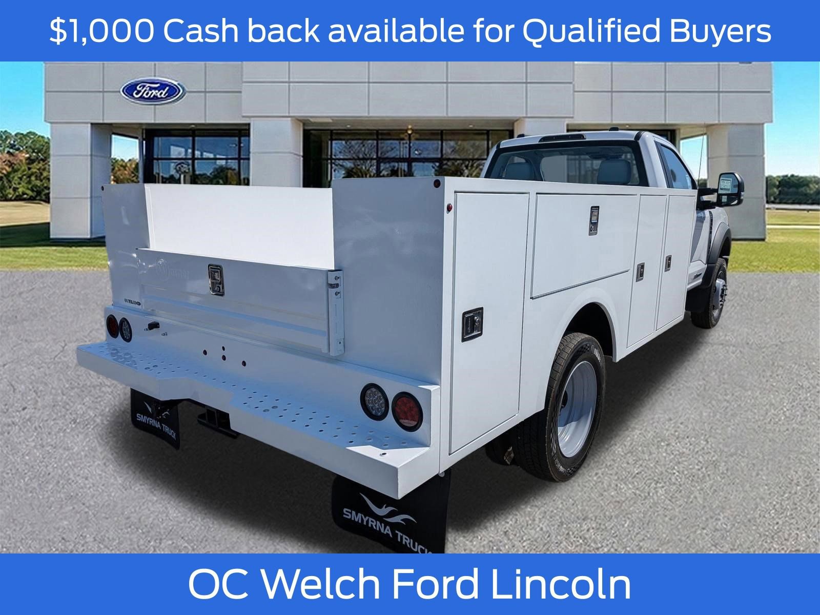 New 2026 Ford F550 4x4 Regular Cab Super Duty w/ XL Chrome Package image 3