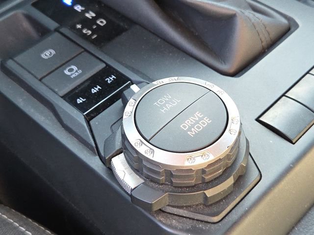 Used 2024 Toyota Tacoma TRD Sport AWD/4WD image 24