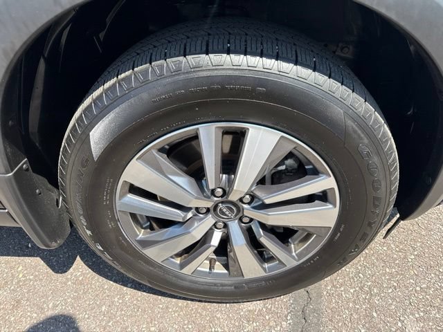 Certified 2022 Nissan Pathfinder SL AWD/4WD image 40