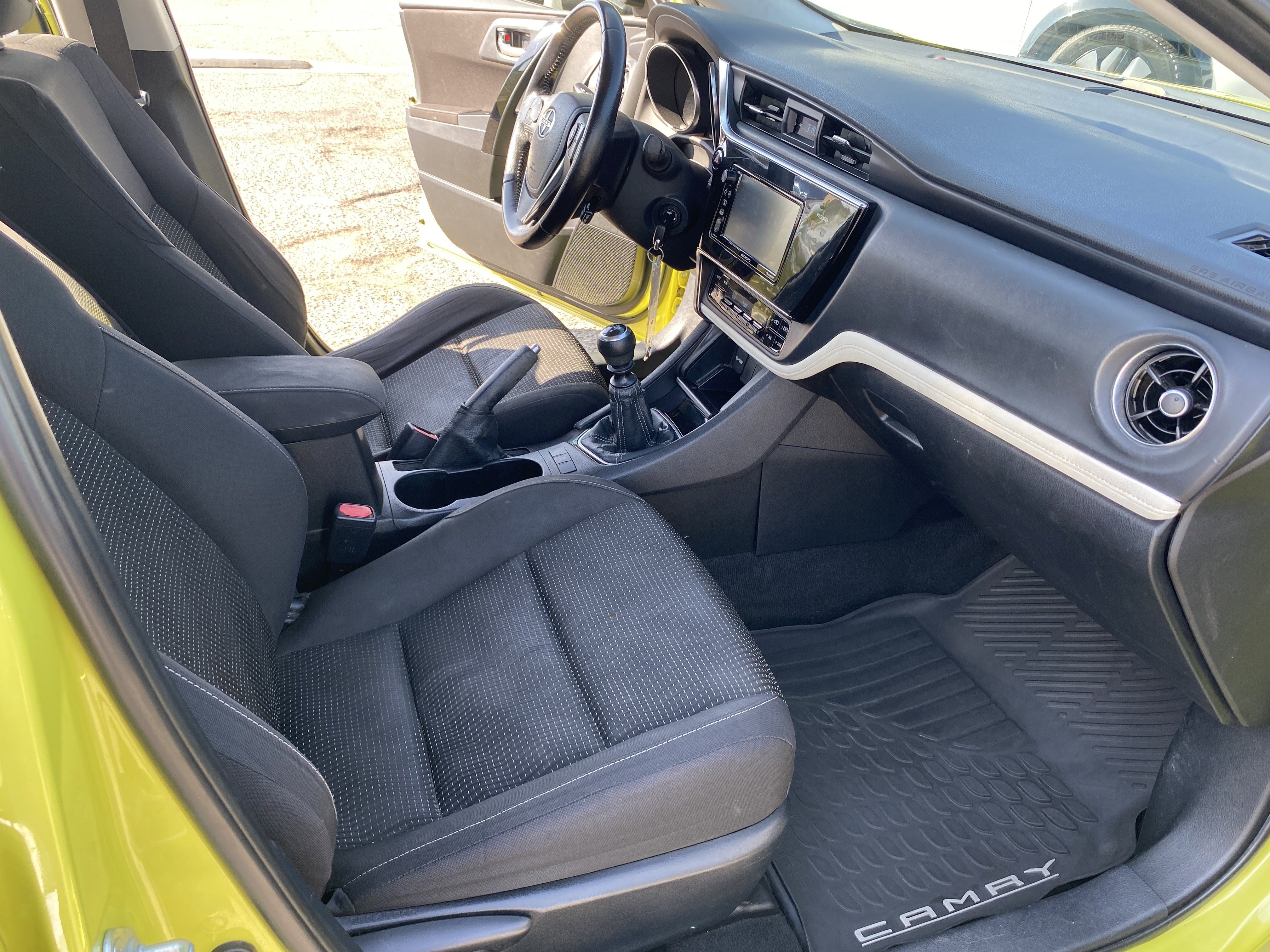 Used 2016 Scion iM image 22