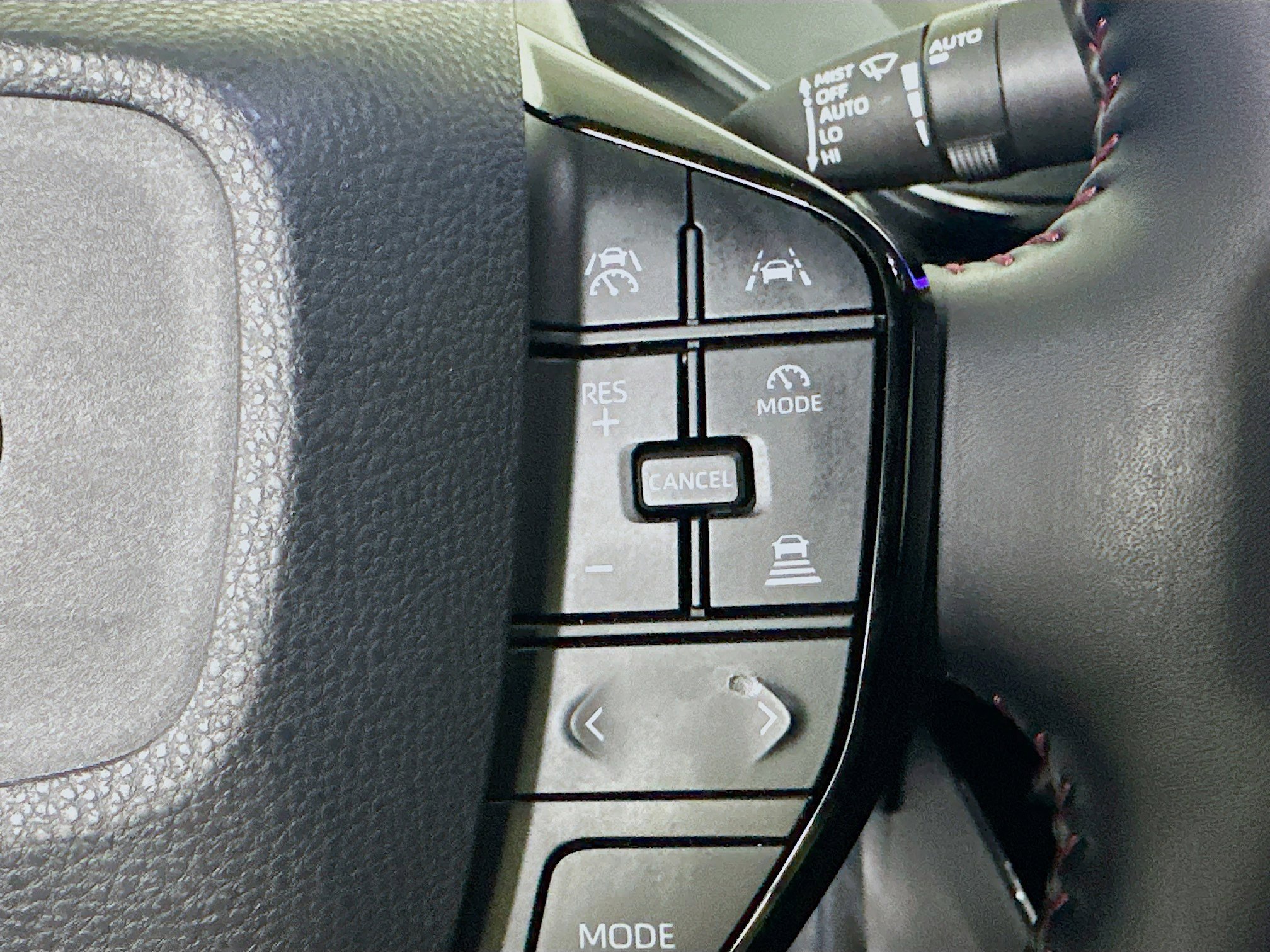 Used 2024 Toyota Prius Prime image 17