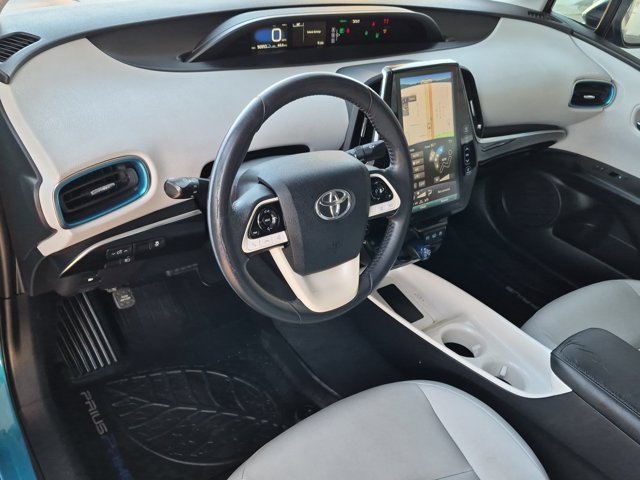 Used 2017 Toyota Prius Prime Premium FWD image 17