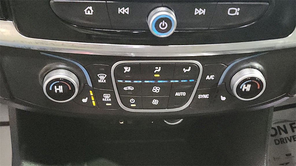 Used 2019 Chevrolet Traverse RS image 22