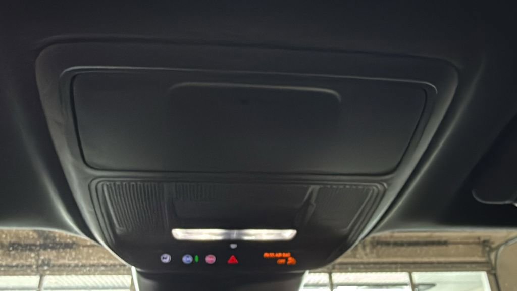 Used 2025 GMC Acadia Elevation w/ Elevation Premium Package image 34