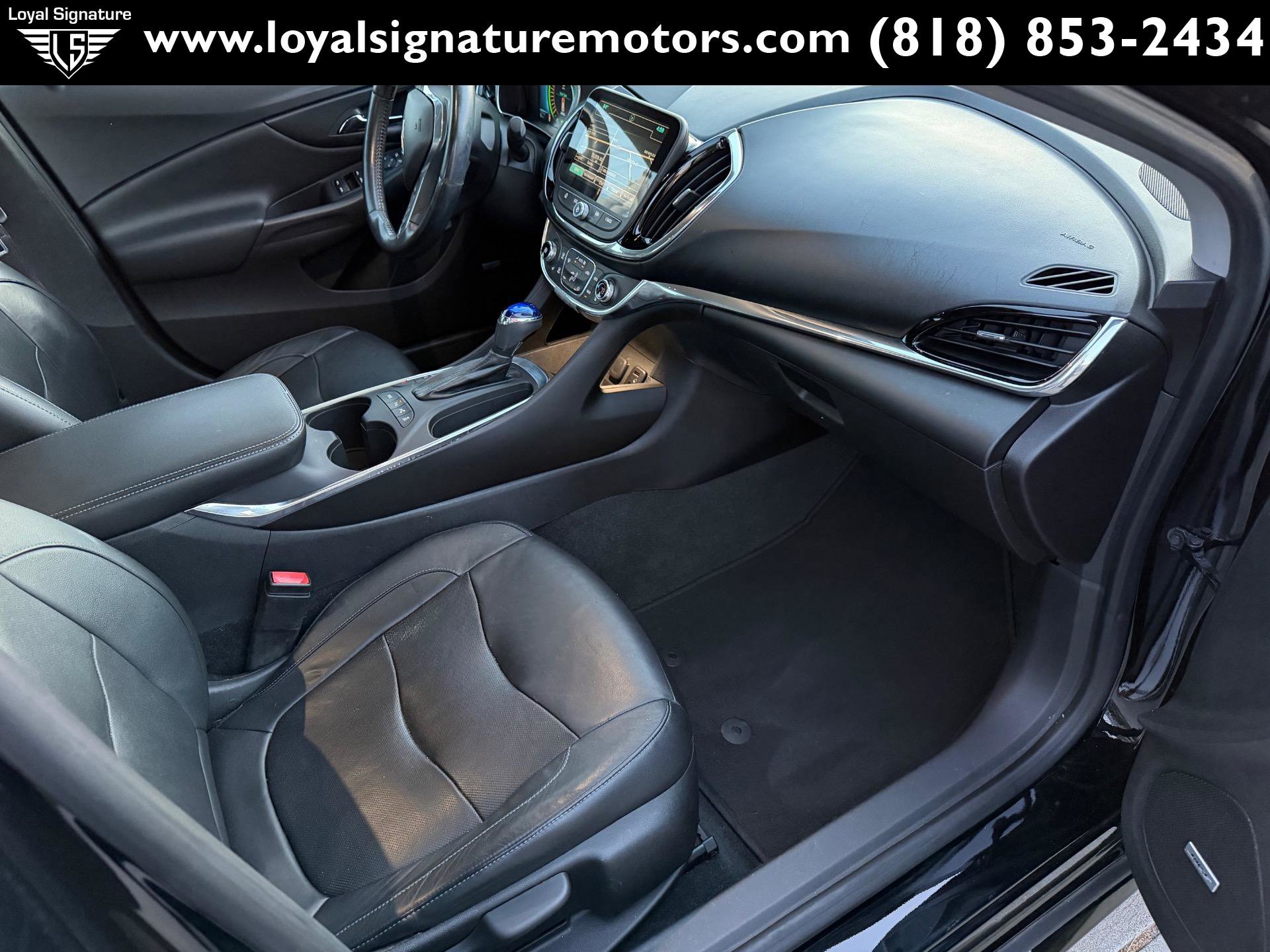 Used 2016 Chevrolet Volt Premier w/ Driver Confidence Package image 33