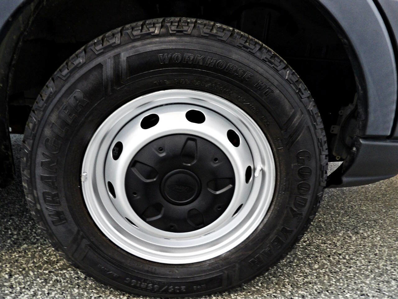 Used 2016 Ford Transit 150 130 Low Roof image 18