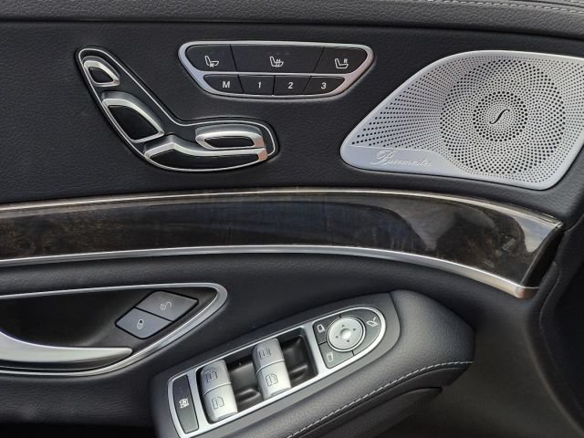 Used 2020 Mercedes-Benz S 450 Sedan image 35