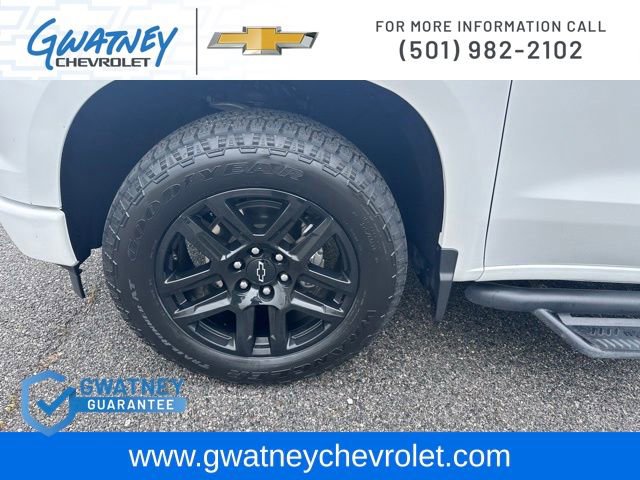 Used 2025 Chevrolet Silverado 1500 RST AWD/4WD image 10