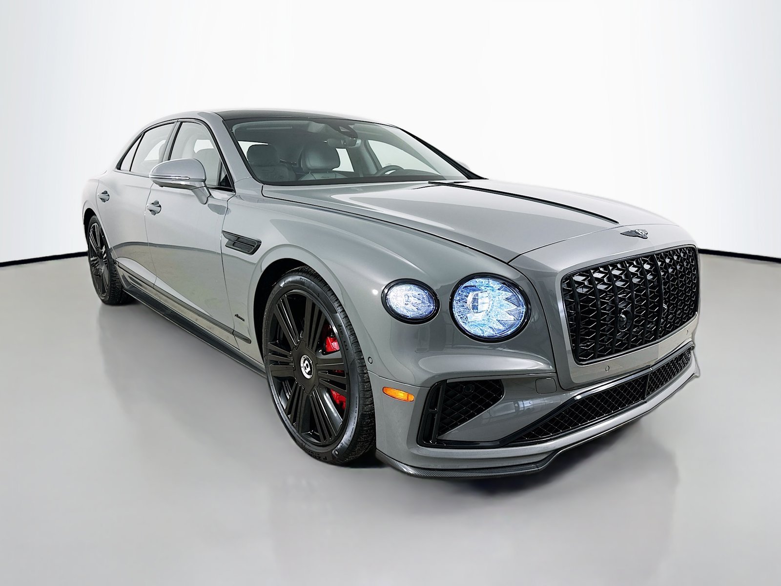 New 2026 Bentley Flying Spur V8