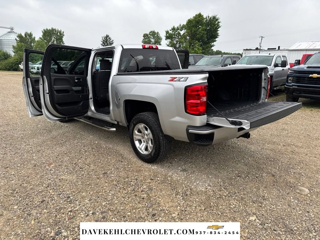 Used 2018 Chevrolet Silverado 1500 LT w/ All Star Edition AWD/4WD image 28