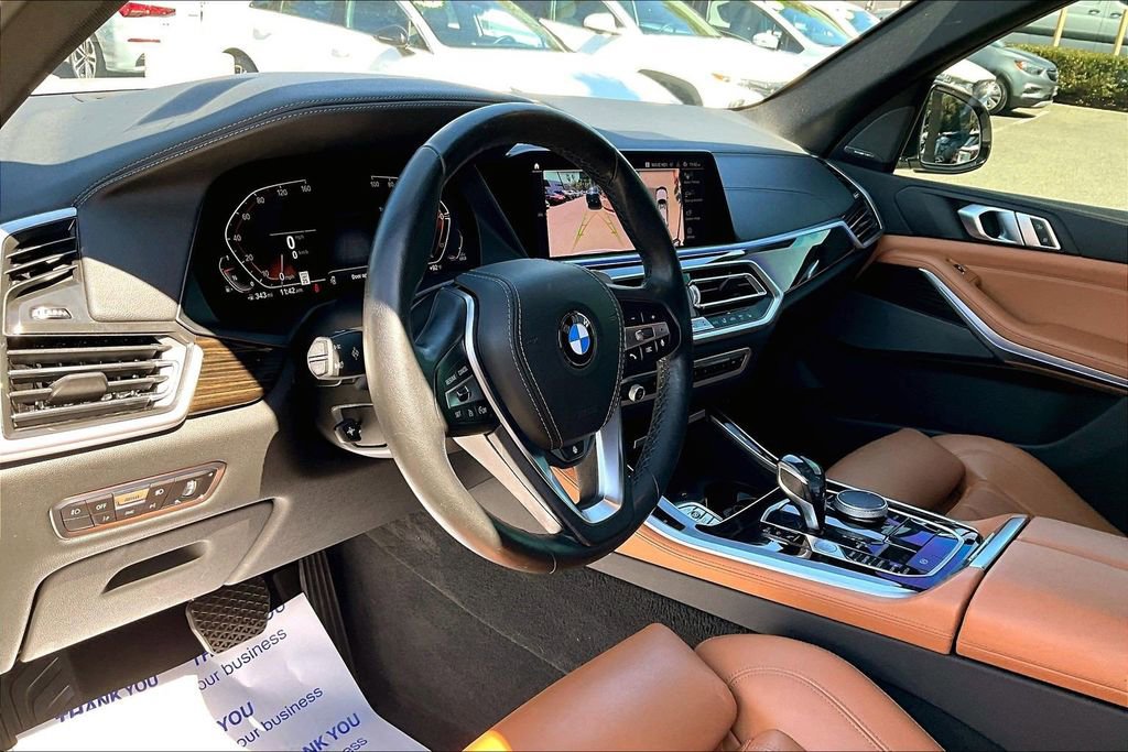Used 2021 BMW X5 sDrive40i w/ Premium Package image 9