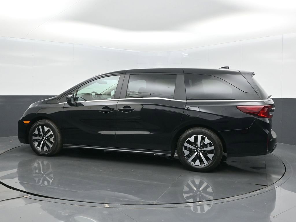 Certified 2026 Honda Odyssey EX-L image 13