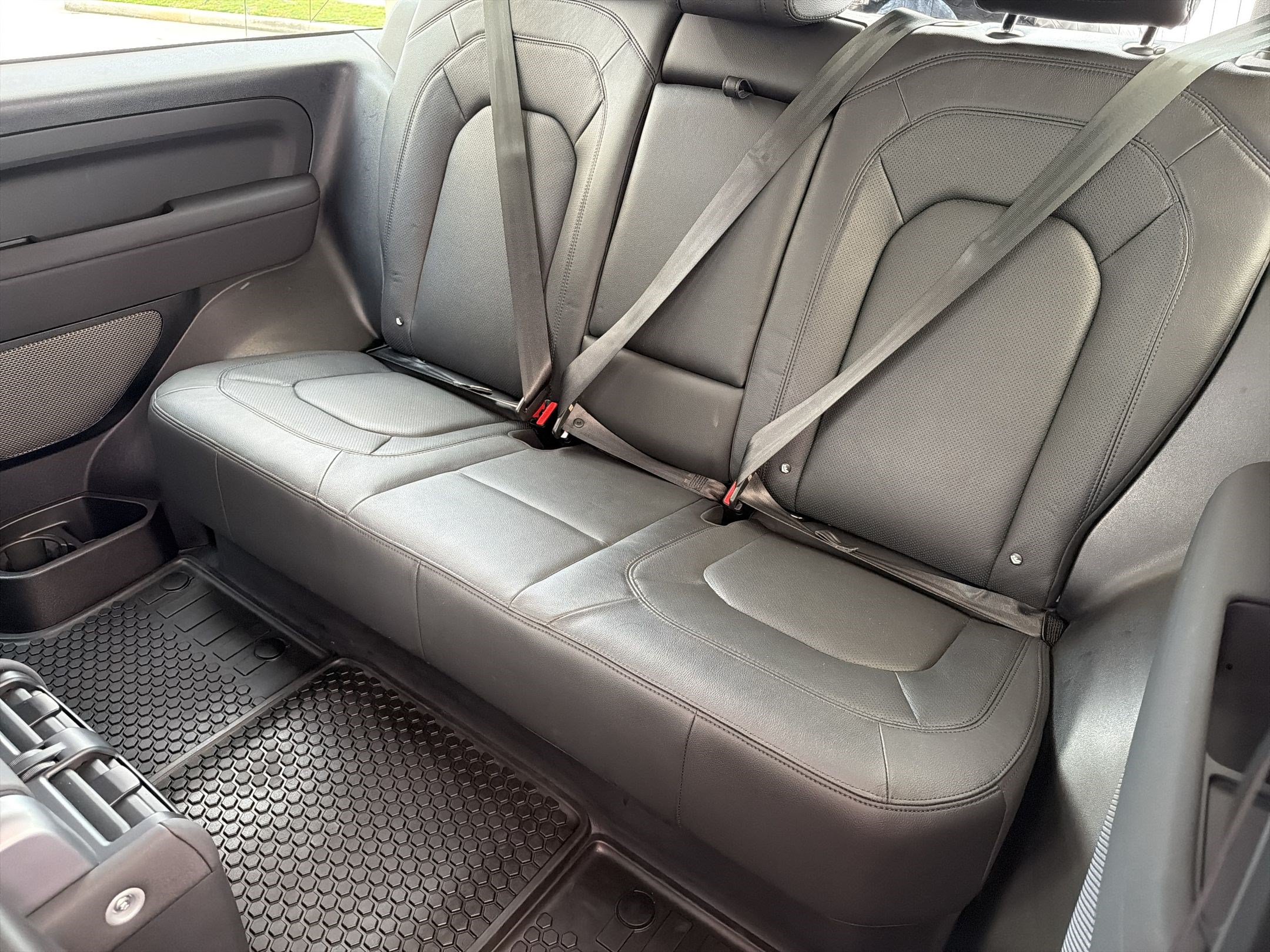 Used 2023 Land Rover Defender 90 S AWD/4WD image 23