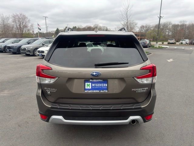 Used 2020 Subaru Forester Touring image 7