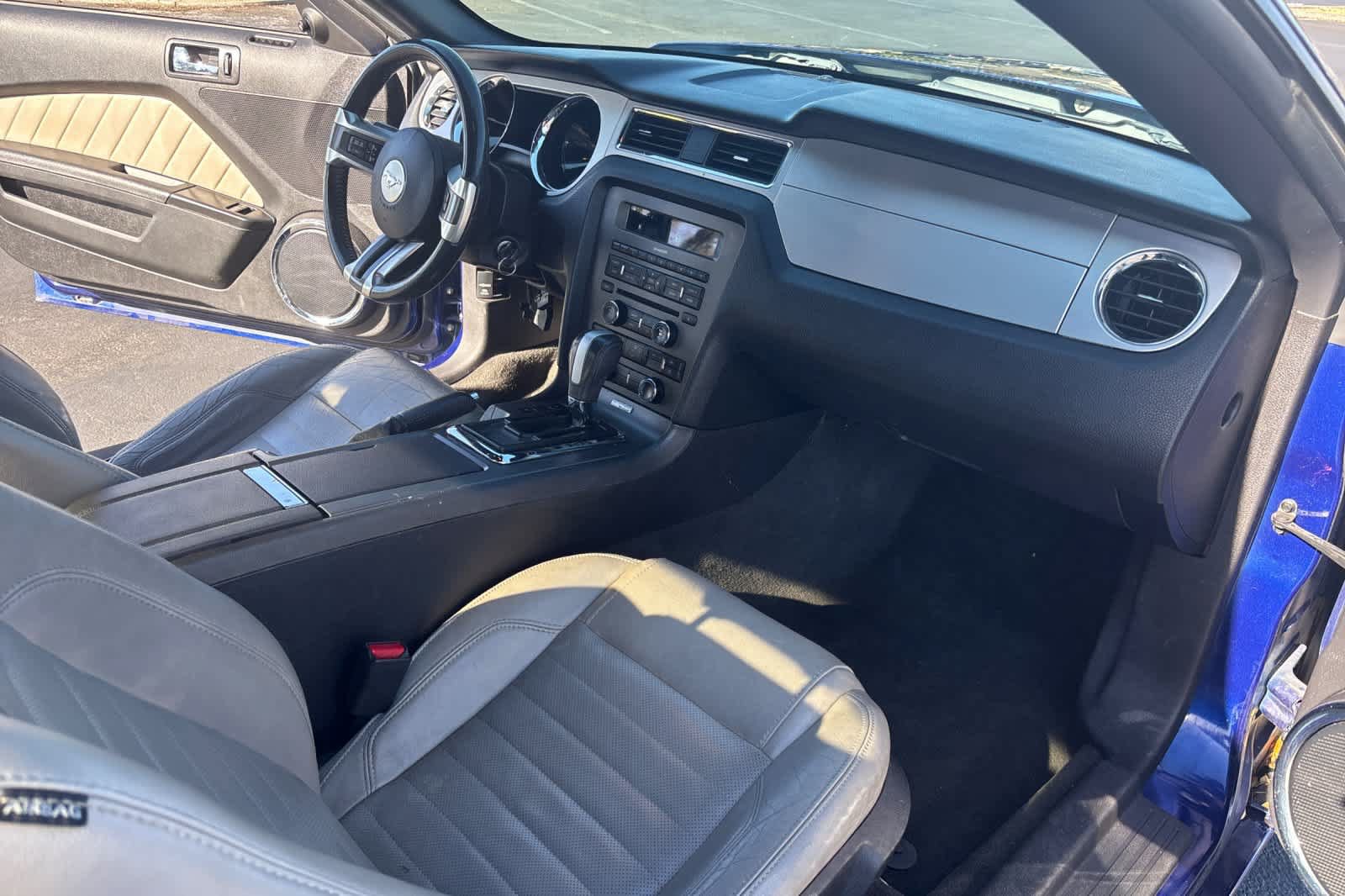 Used 2014 Ford Mustang Premium w/ Equipment Group 201A RWD image 17