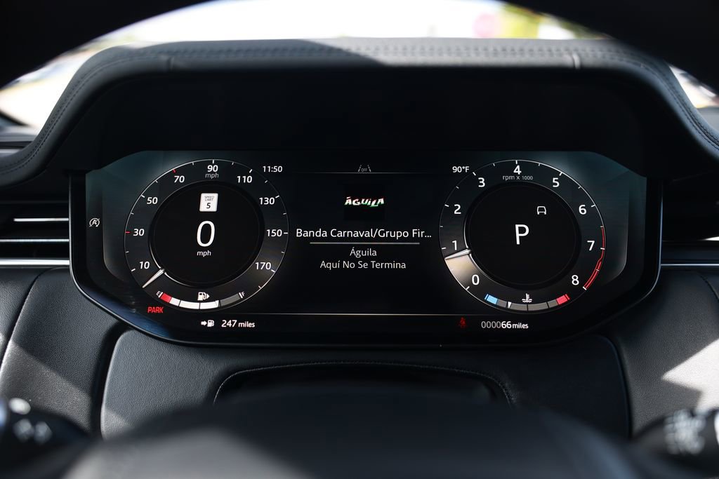 Used 2025 Land Rover Range Rover Long Wheelbase SE image 19