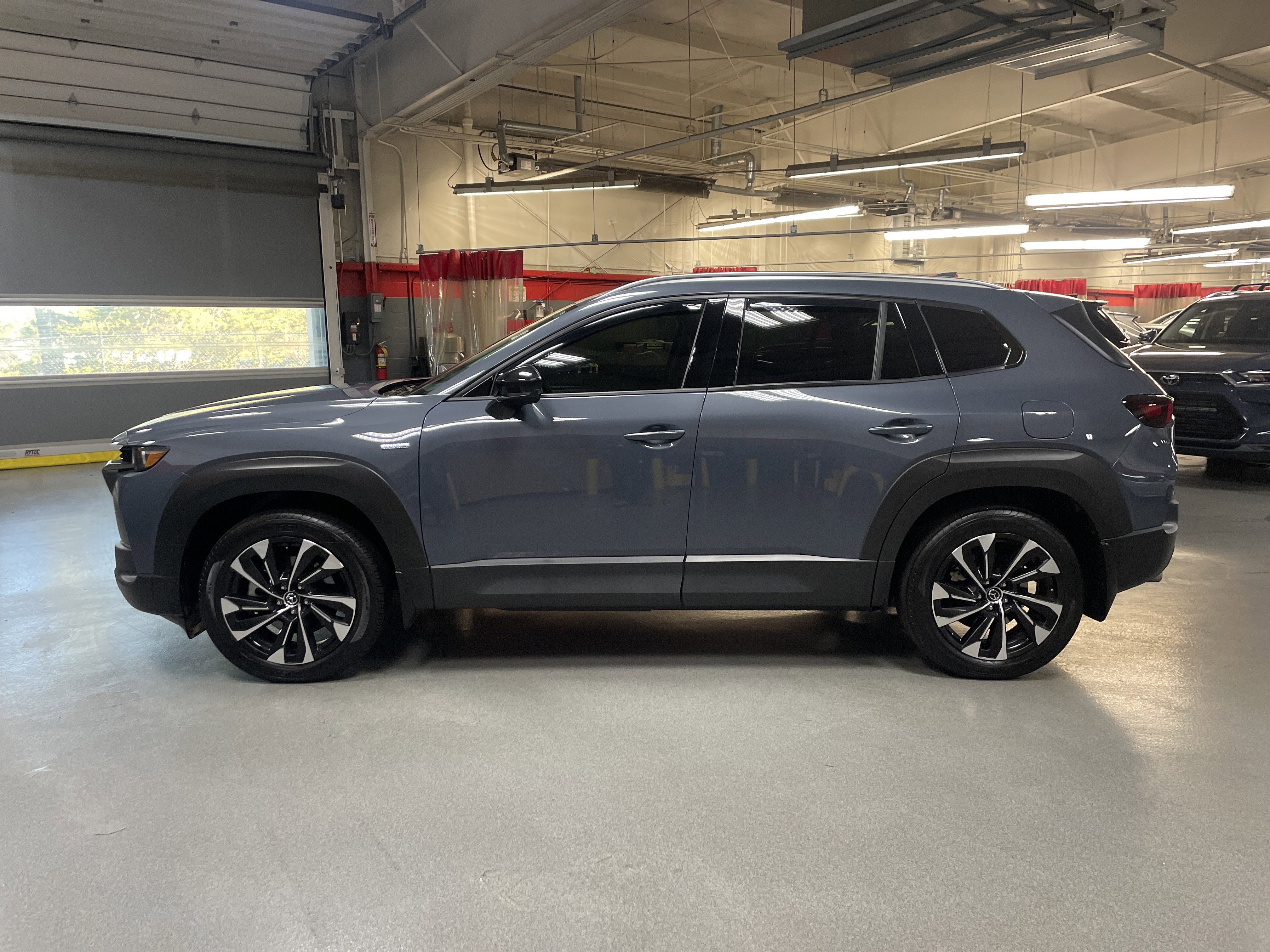 Used 2025 MAZDA CX-50 2.5 Hybrid w/ Weather Package image 7