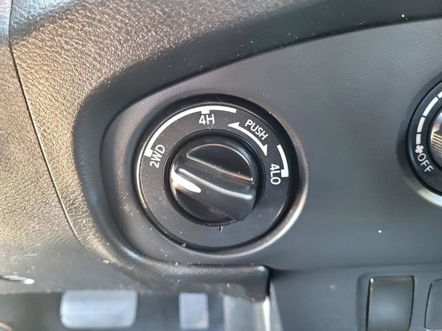 Certified 2023 Nissan Frontier S w/ Technology Package AWD/4WD image 20