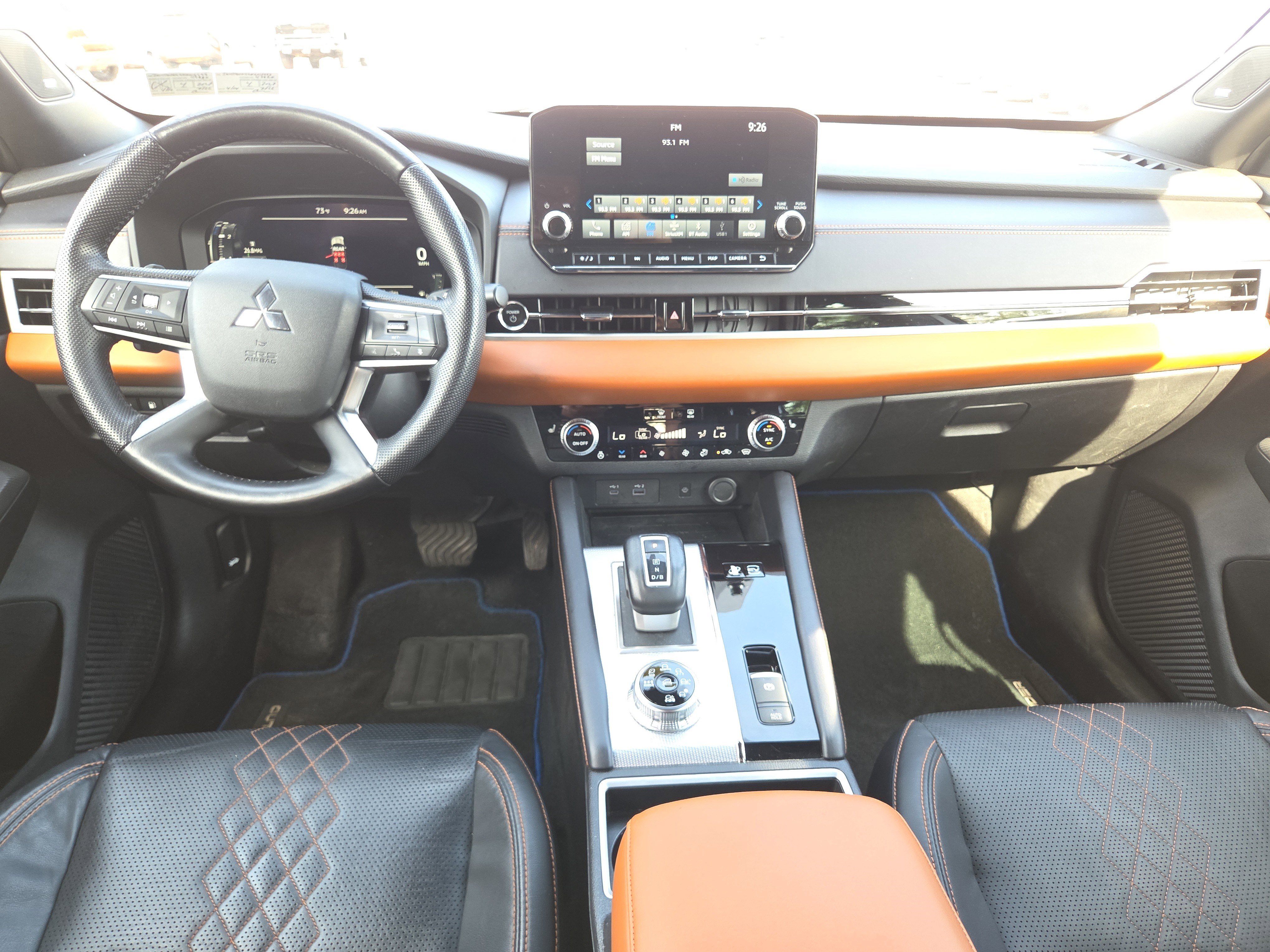 Used 2023 Mitsubishi Outlander SEL image 24