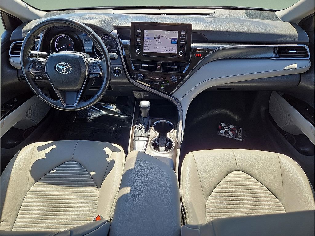 Used 2024 Toyota Camry SE w/ Convenience Package image 14