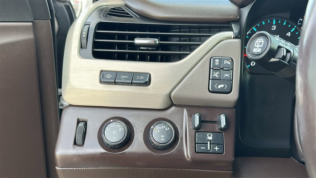 Used 2019 GMC Yukon Denali w/ Denali Ultimate Package image 20