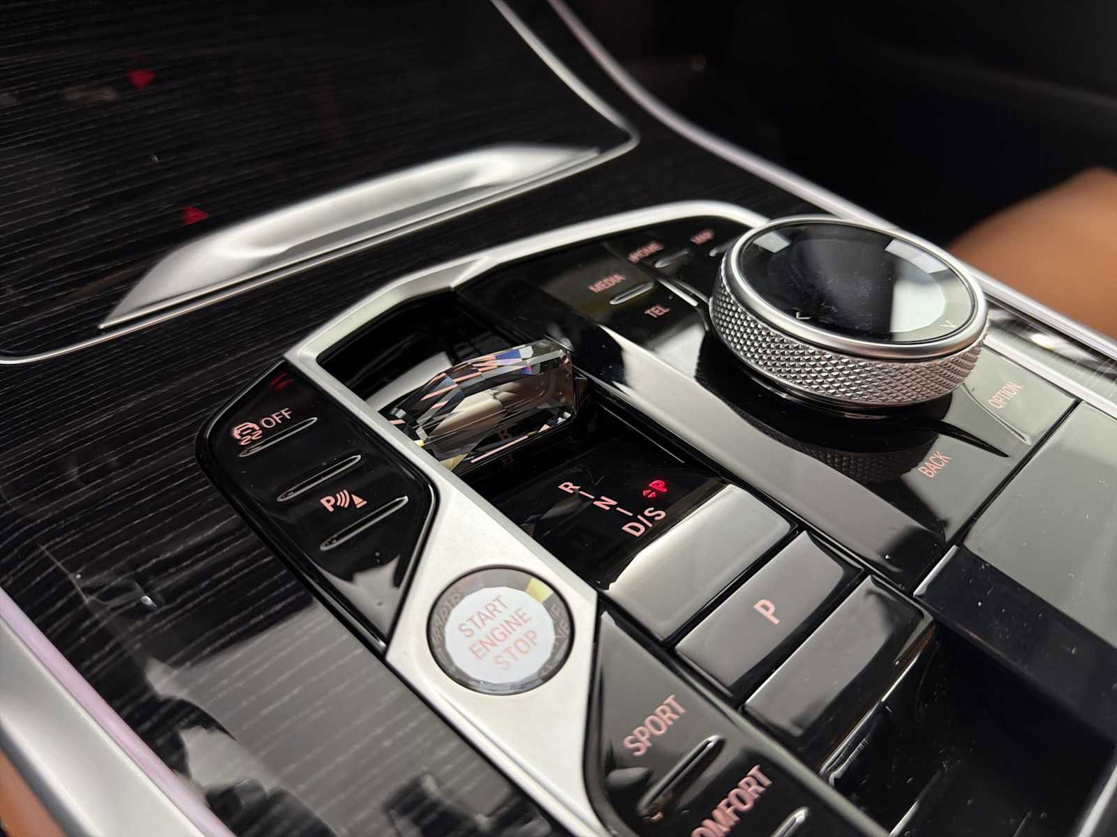 New 2026 BMW X5 xDrive40i w/ Executive Package image 16