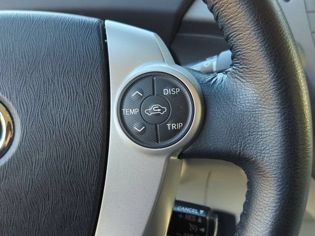 Used 2015 Toyota Prius Four FWD image 18