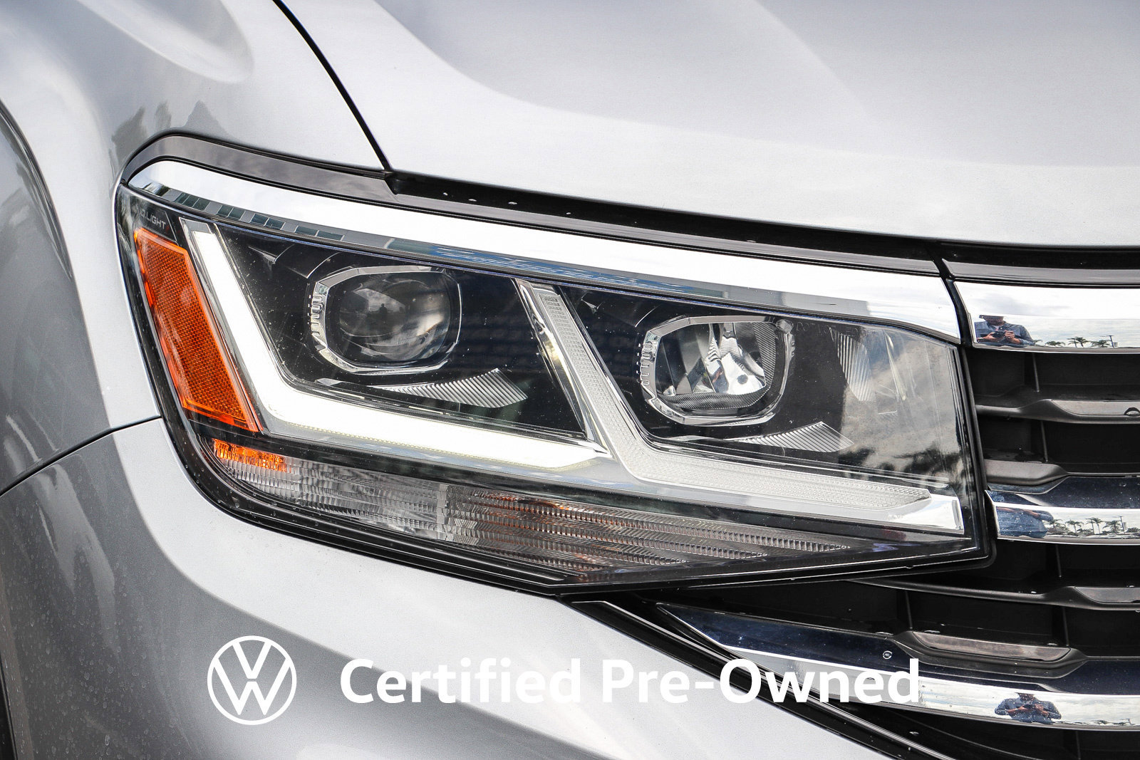 Certified 2022 Volkswagen Atlas Cross Sport SE AWD/4WD image 5